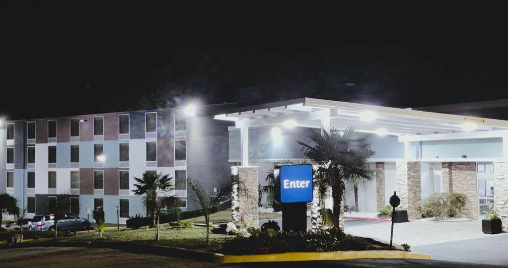 Best Western Atlanta Cumberland Galleria Hotel Smyrna Esterno foto